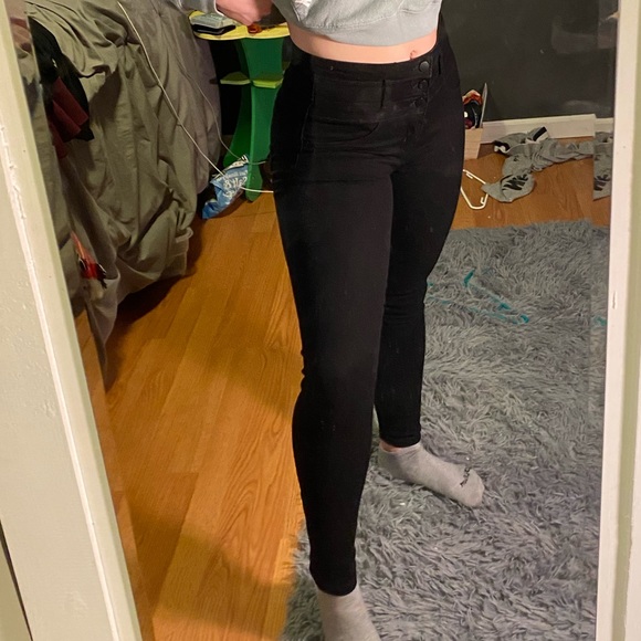 Denim - High waisted black jeans - size 6